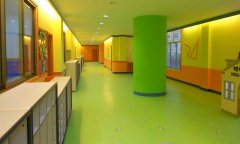 北京市豐臺區(qū)紅黃藍幼兒園地板