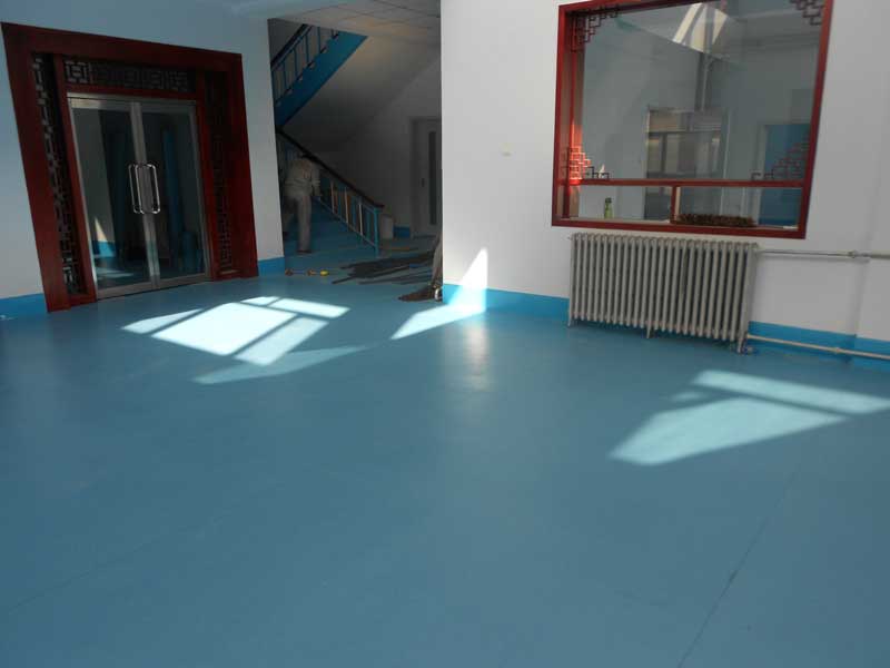 醫(yī)院膠地板效果圖 塑膠地板廠家_醫(yī)院膠地板怎么維護(hù)保養(yǎng)