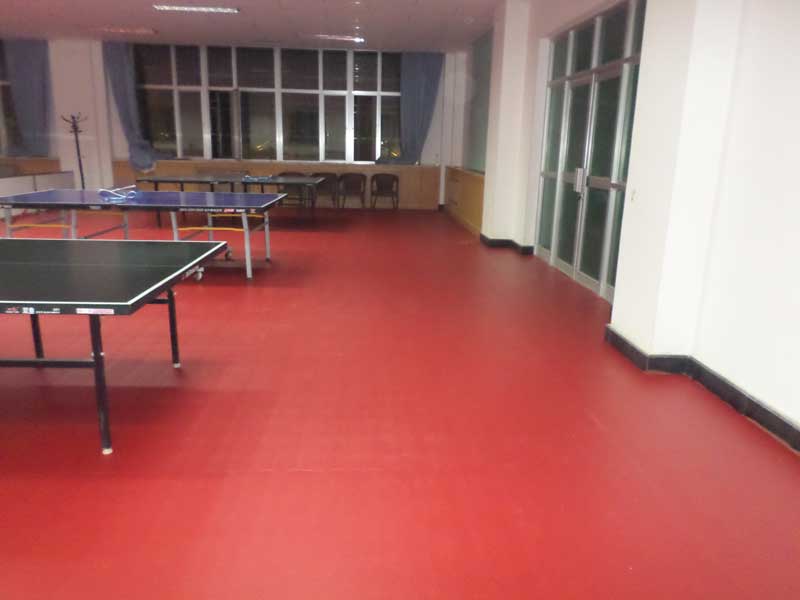 pvc地板是怎么制作出來(lái)的呢?